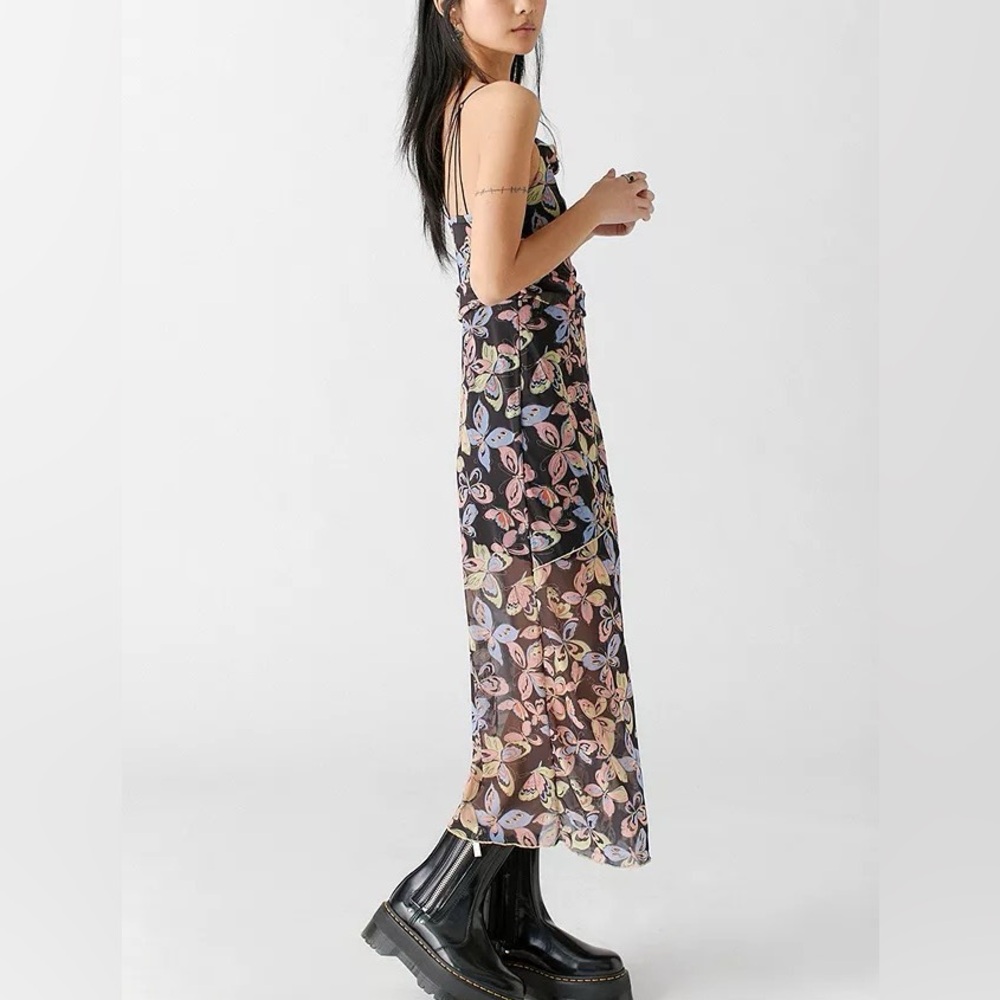 Urban Outfitters Dress - Picture 5 of 15